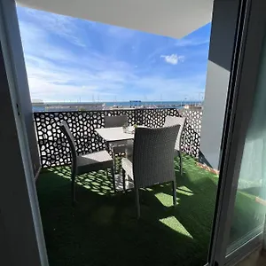 apartamentos-la-caleta.1costadelsol.com/